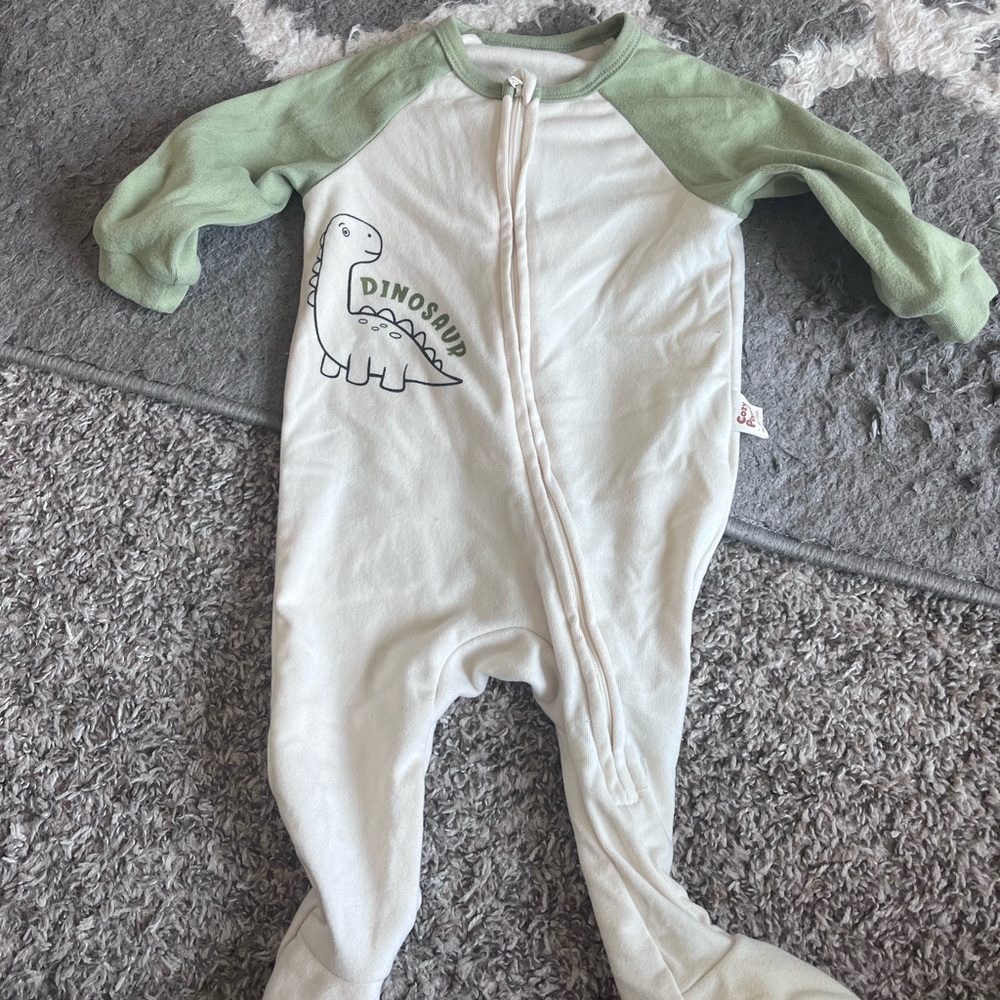 SHEIN Green and White Footies One Piece with Soft Fabric